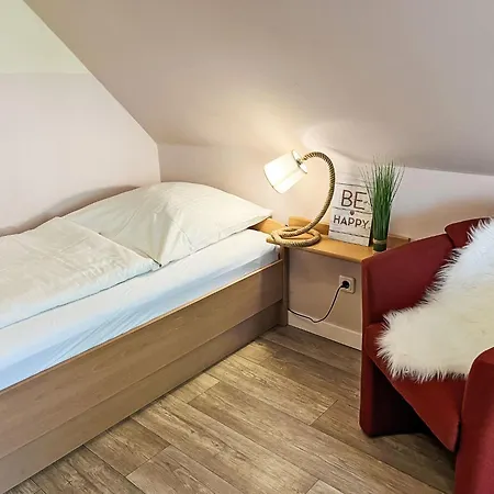 Holiday home Moewen Und Muschel Nest By Interhome