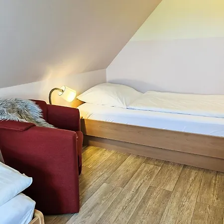Moewen Und Muschel Nest By Interhome