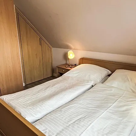 Moewen Und Muschel Nest By Interhome * Karlshagen